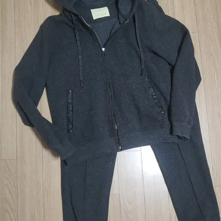 [BUNJANG] Hans Style Toez Italian Wool Training Pants / 한스스타일 toez 바지 이태리울 츄리닝