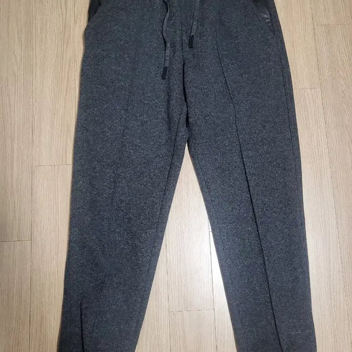 [BUNJANG] Hans Style Toez Italian Wool Training Pants / 한스스타일 toez 바지 이태리울 츄리닝
