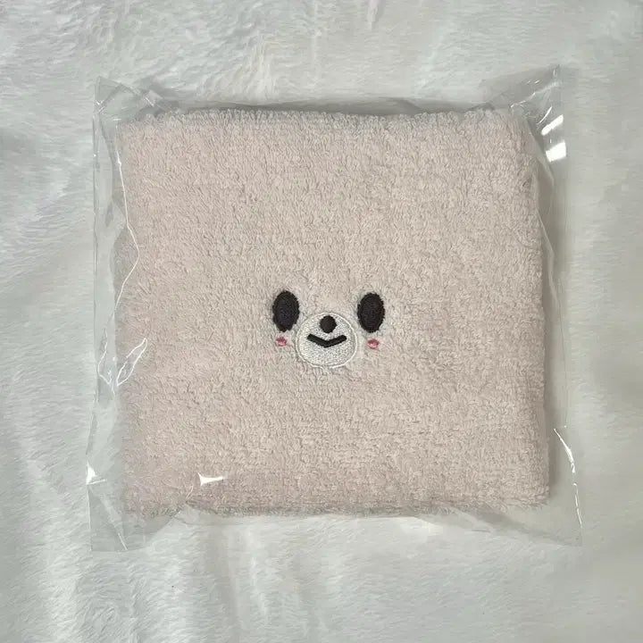[SOLD OUT] 스키즈 팬미팅 입장특전 수건 폭시니 아이엔