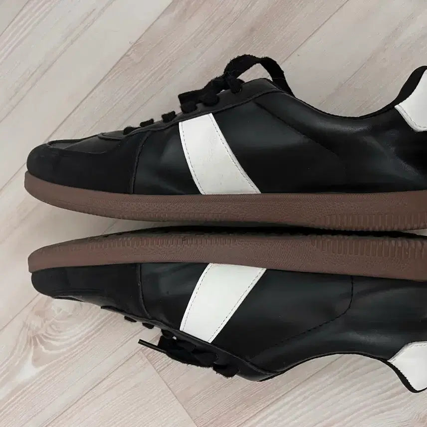[SOLD OUT] Net Classic 네트 클래식 스니커즈_265mm