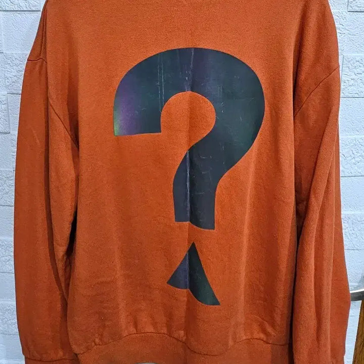 [BUNJANG] Guess Orange Sweatshirt / 게스 오렌지색 맨투맨 티셔츠