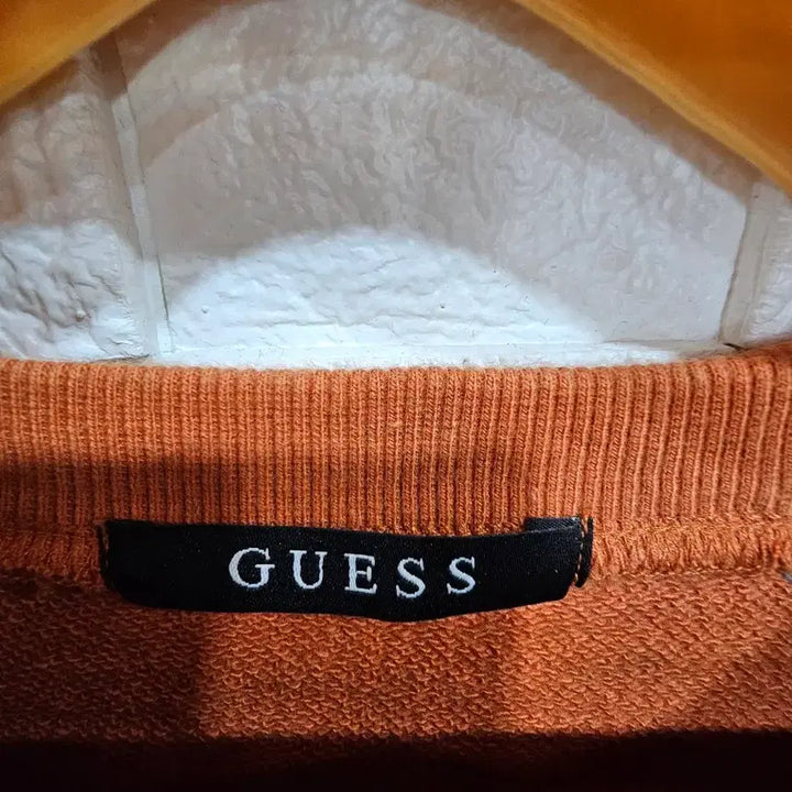 [BUNJANG] Guess Orange Sweatshirt / 게스 오렌지색 맨투맨 티셔츠