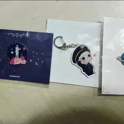 [BUNJANG] XIA Junsu Keyring &amp; Badge Bundle Set / 김준수 키링 뱃지 일괄 시아준수