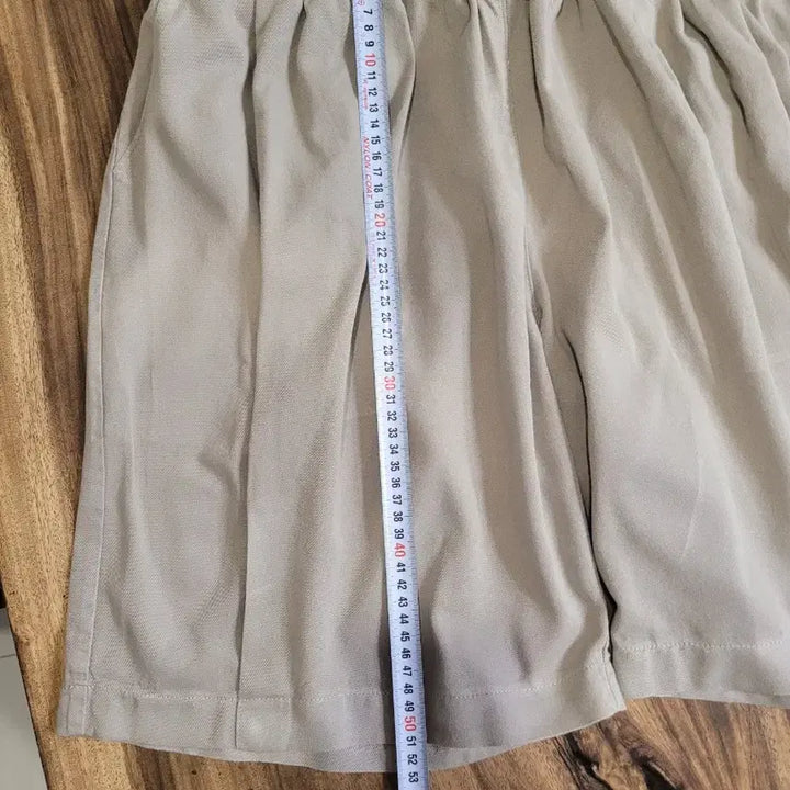 [BUNJANG] Jemut XL Beige Pleated Shorts / (새옷)Jemut XL 베이지색 핀턱 반바지