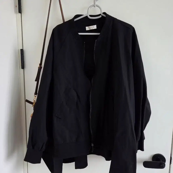 [BUNJANG] Black Bomber Jacket / 검정색 봄버 자켓