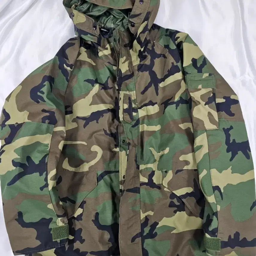 [BUNJANG] US Military GORE-TEX Field Jacket / 미군고어텍스야상