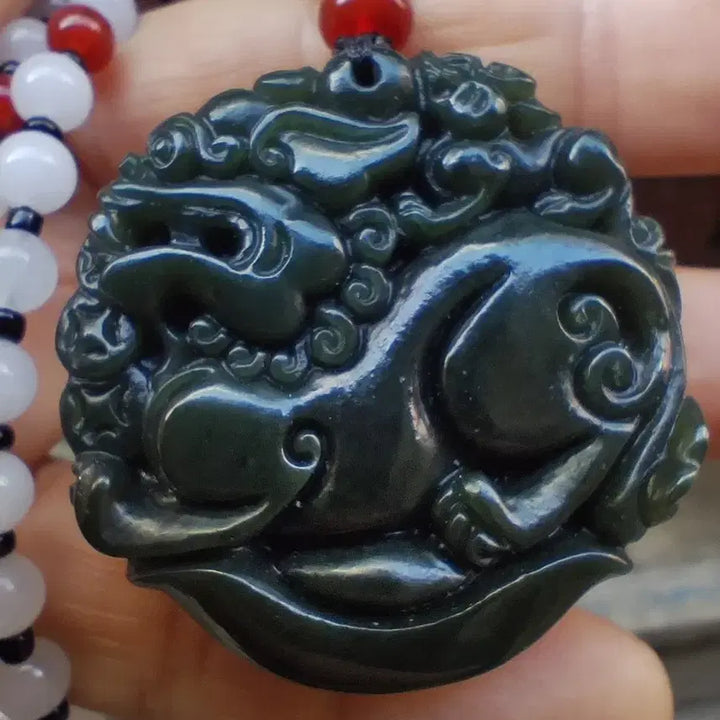 [BUNJANG] Jade Carved Pendant of Qilin / 옥조각품 메달