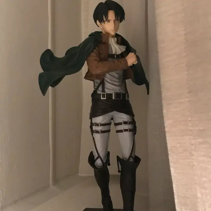 [BUNJANG] Attack on Titan Levi Grandista Figure / 진격거 리바이 그란디스타 피규어 판매합니다