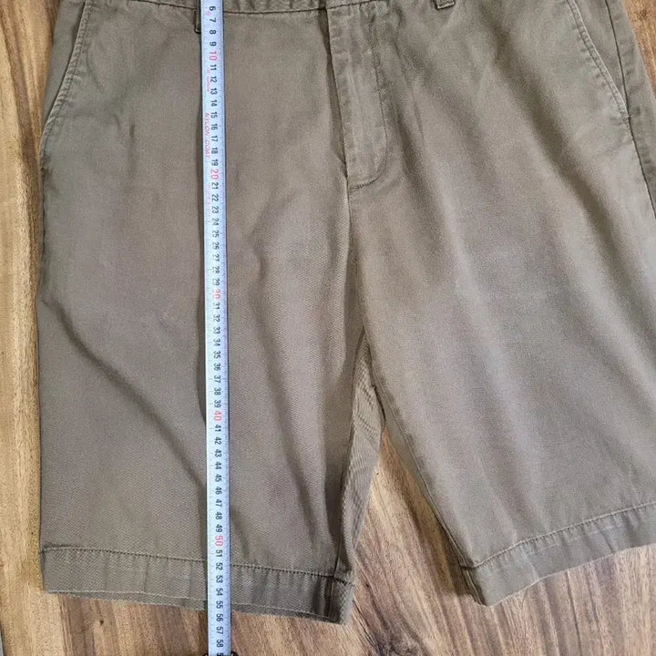 [SOLD OUT] 지오다노 카키색 면 반바지 34