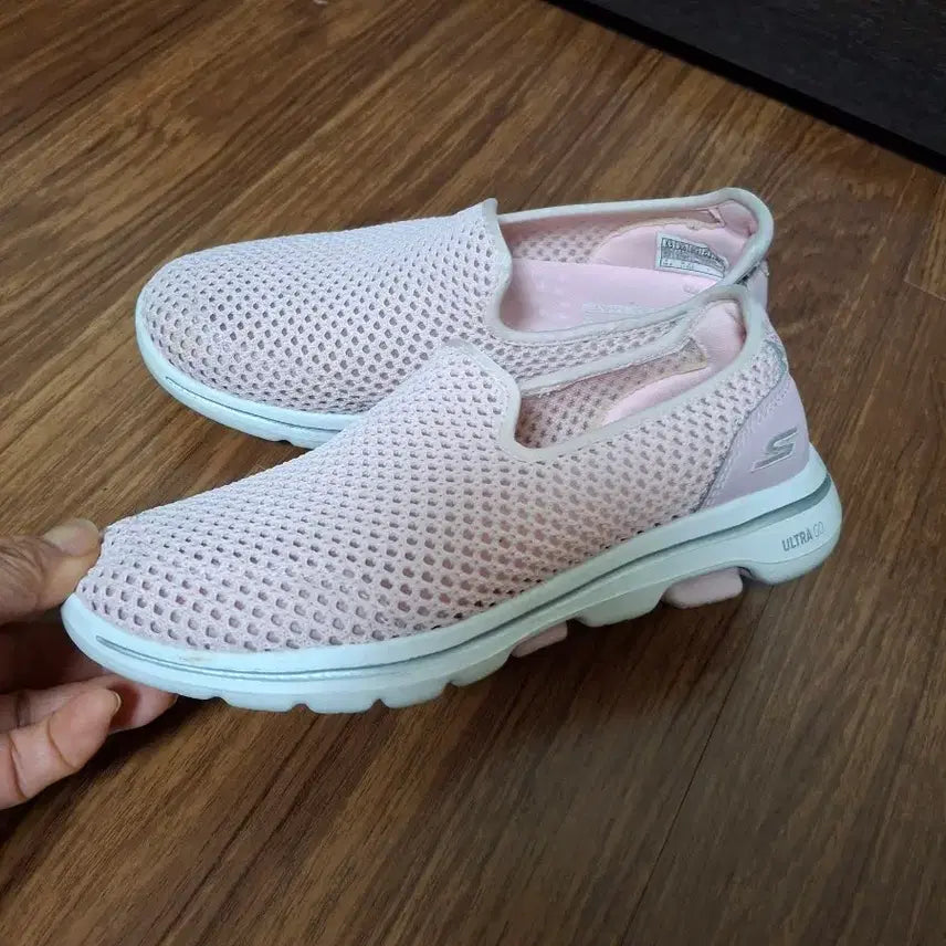 [BUNJANG] Skechers Go Walk 5 Slip-on Sneakers / 스케쳐스 고워크5 225mm 핑크