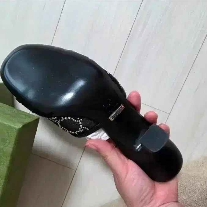 [BUNJANG] Gucci Slippers (New) - Size 250 / 구찌 슬리퍼 풀박스 새상품