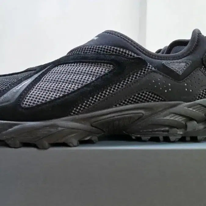 [BUNJANG] Comme des Garcons x New Balance ML610SCD Sneakers / 꼼데가르송 x 뉴발란스 ML610SCD 280