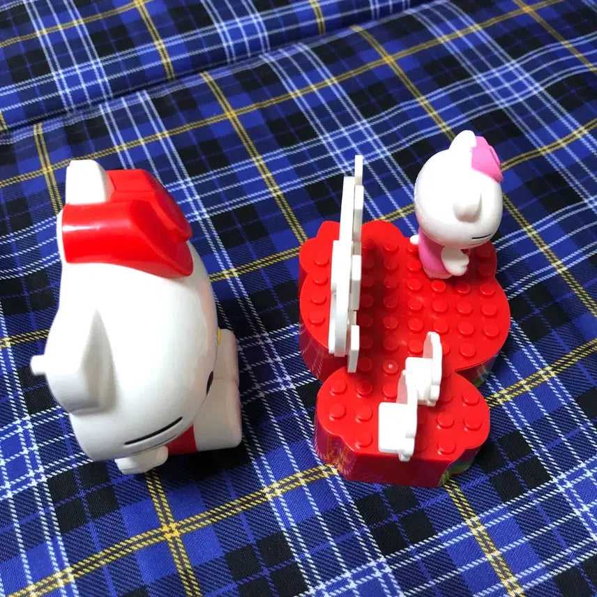 [BUNJANG] Hello Kitty Ferris Wheel Figure / 헬로키티 대관람차 피규어