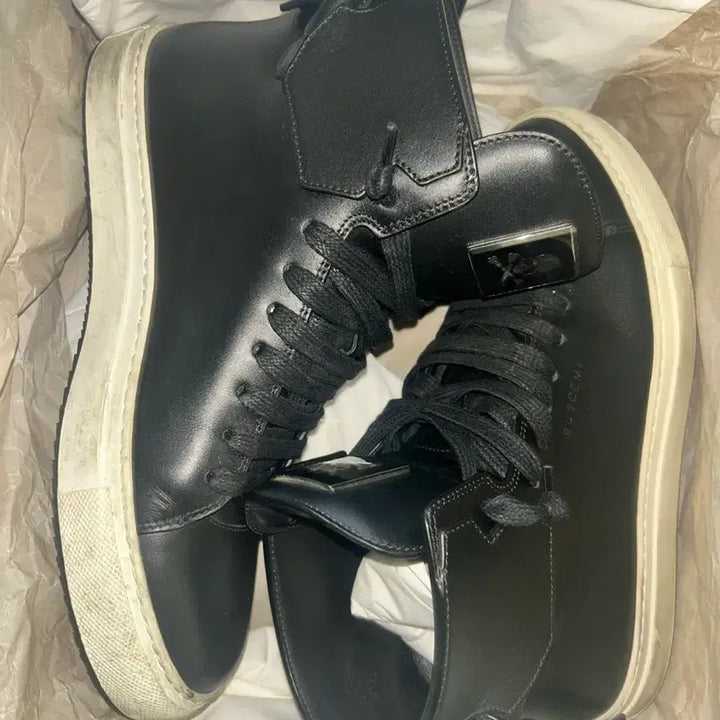 [BUNJANG] Mastermind Buscemi High-Top Sneakers / 마스터 마인드 부세미 콜라보 하이탑 신발 40sz