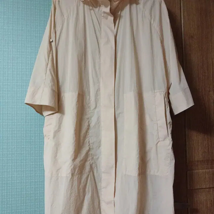 [BUNJANG] Hansum Rireek Hooded Windbreaker Jacket / 한섬) 리리크 후드 바람막이