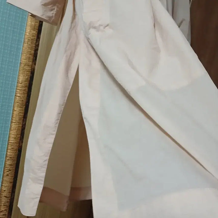 [BUNJANG] Hansum Rireek Hooded Windbreaker Jacket / 한섬) 리리크 후드 바람막이
