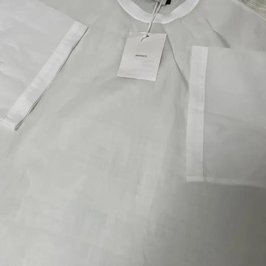 [BUNJANG] AMOMENTO Nylon T-shirt L / 아모멘토 AMOMENTO 나일론 티셔츠 L