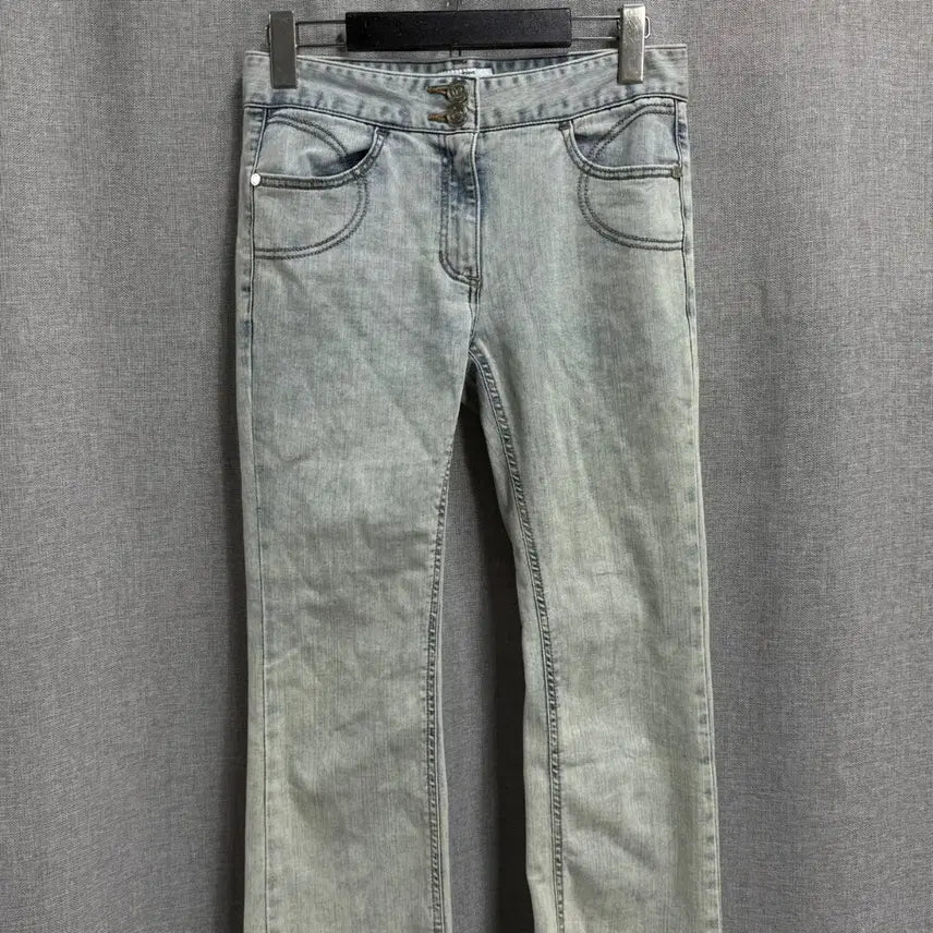 [BUNJANG] OBZEE Washed Semi Bootcut Denim Pants / 한섬 오브제 OBZEE 워싱 세미 부츠컷 데님팬츠 청바지