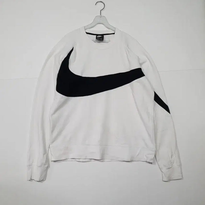 [BUNJANG] Nike Big Swoosh White Sweatshirt / 나이키 빅스우시 흰색 맨투맨 티셔츠 ㅡ0128