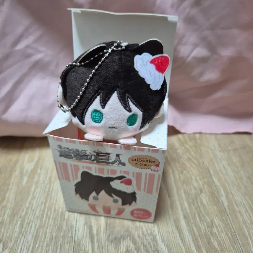 [BUNJANG] TappyNui Eren Yeager Cupcake / 급전) 진격의거인 에렌 컵케이크 타피누이