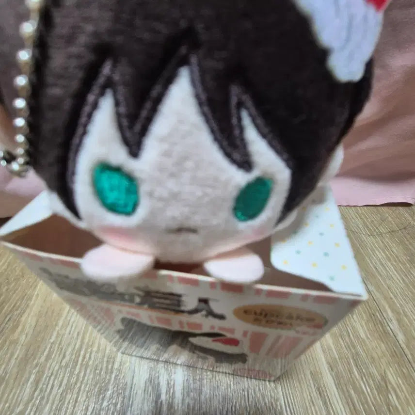 [BUNJANG] TappyNui Eren Yeager Cupcake / 급전) 진격의거인 에렌 컵케이크 타피누이