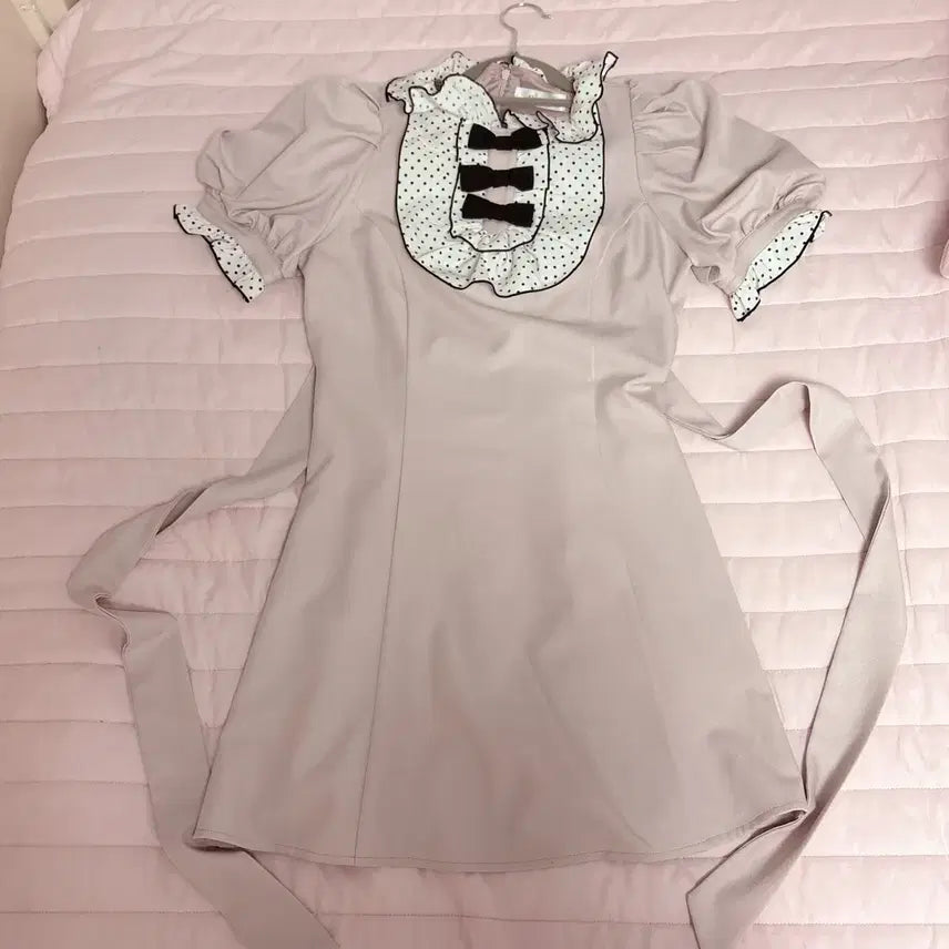 [BUNJANG] Pium Frill Yoke Dolly Dot Dress / pium 피움 양산형 걸리 프릴 요크 돌리 도트 원피스