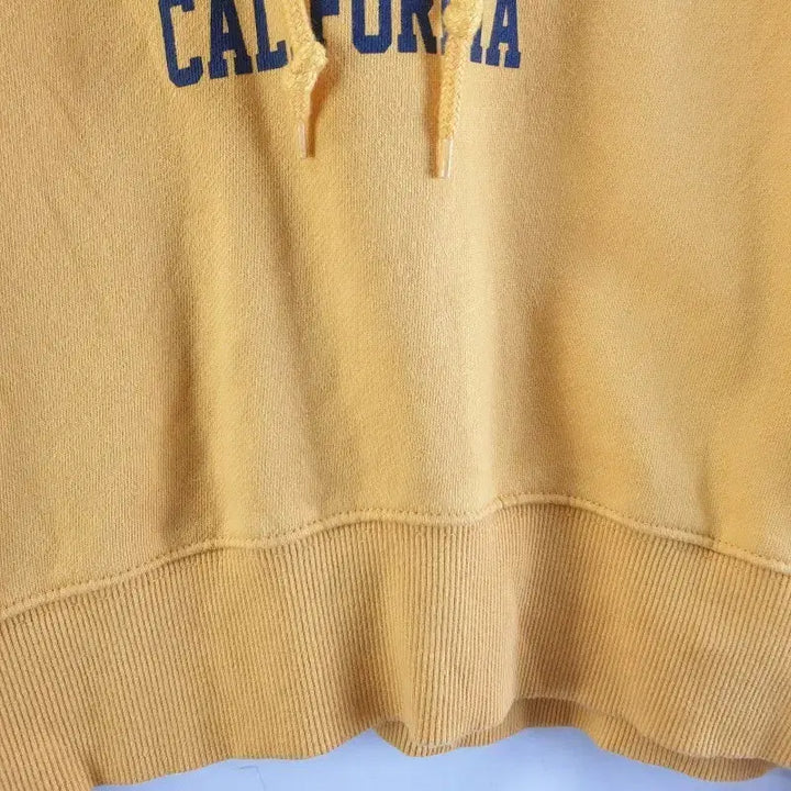 [BUNJANG] FREE Lettering Hoodie Yellow / 여FREE 레터링 후드티 옐로우 M6223