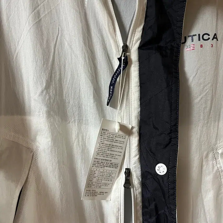 [BUNJANG] Nautica Lightweight Windbreaker Jacket / 노티카 경량윈드자켓(새상품)
