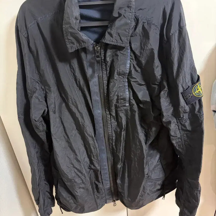[SOLD OUT] 스톤아일랜드 나일론메탈 블랙 L