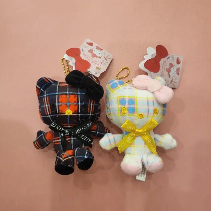 [SOLD OUT] 헬로키티 체크 인형 키링 2개 세트