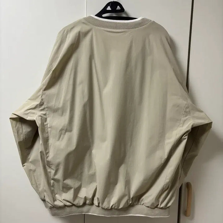 [BUNJANG] clove V-Neck Pullover T-Shirt Beige / clove클로브 V넥 풀오버 티셔츠 베이지