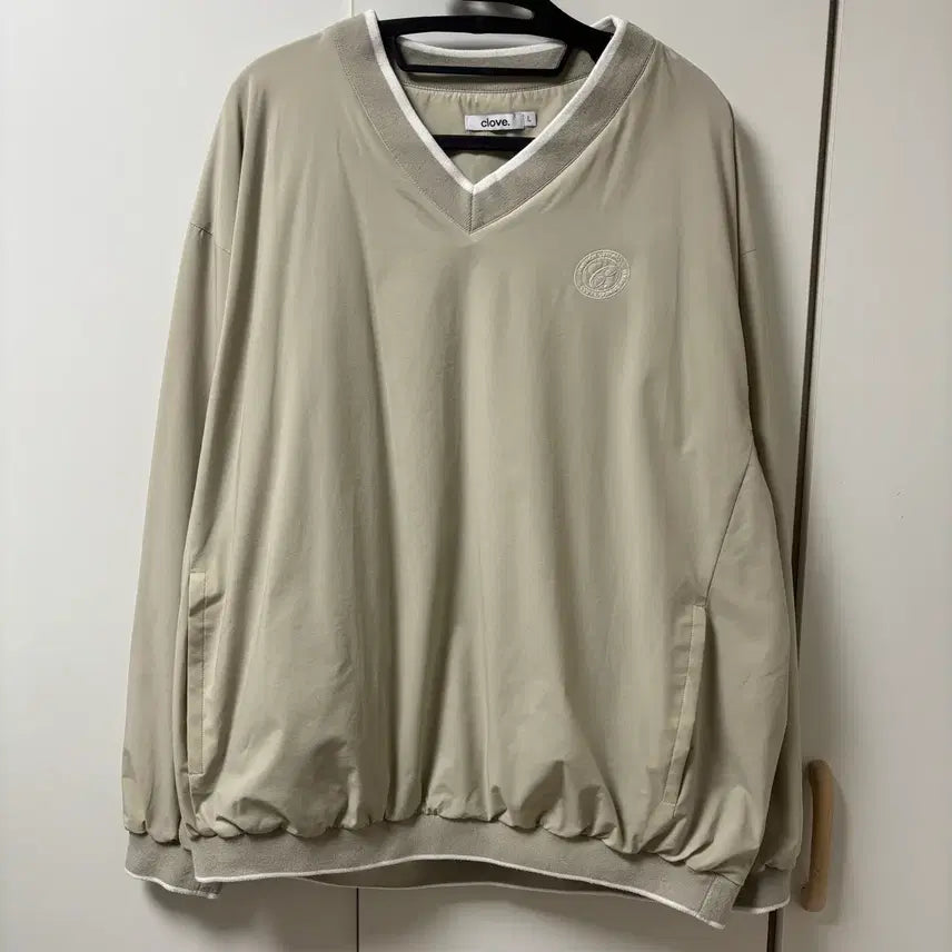 [BUNJANG] clove V-Neck Pullover T-Shirt Beige / clove클로브 V넥 풀오버 티셔츠 베이지