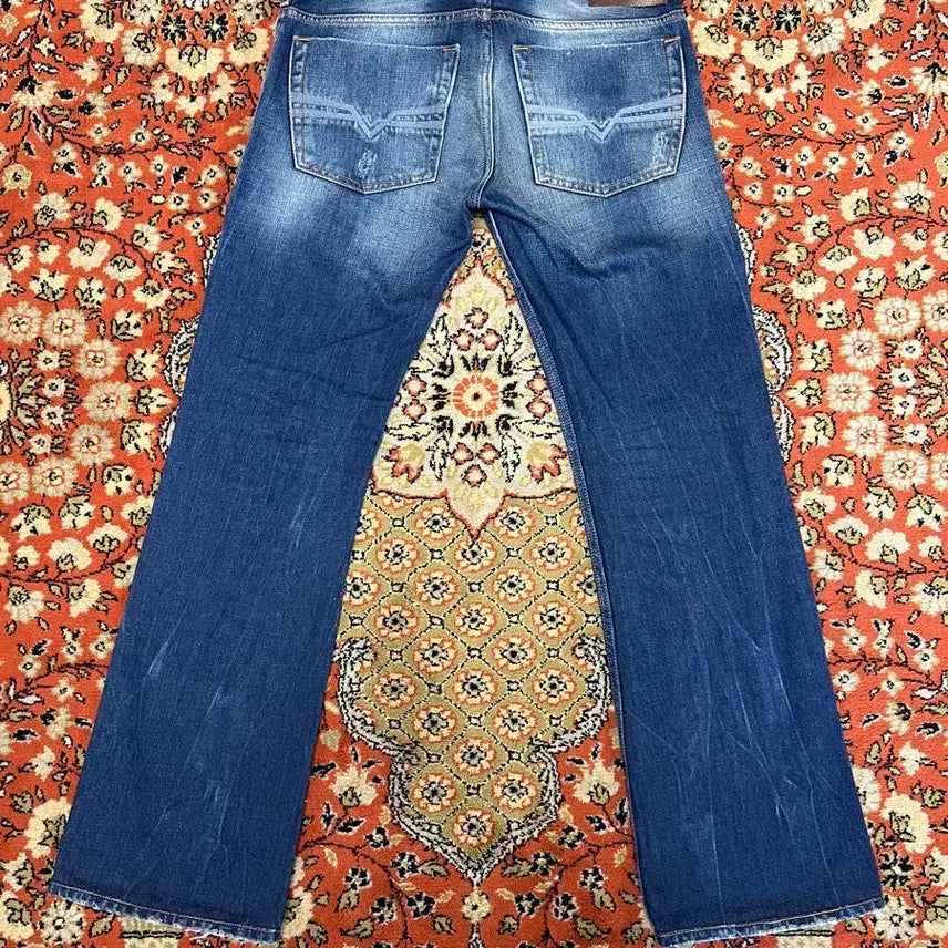 [BUNJANG] DIESEL ZATINY Blue Bootcut Flare Denim Pants / [30] DIESEL 디젤 자티니 블루 부츠컷 플레어 데님팬츠