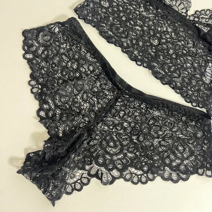 [BUNJANG] Black Lace Bra and Panty Set / (100% 새상품) 블랙 레이스 브라 + 팬티 세트  (S-M)