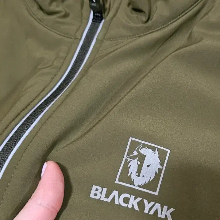 [SOLD OUT] [2XL]블랙야크 남성 바람막이 집업 자켓 105~110