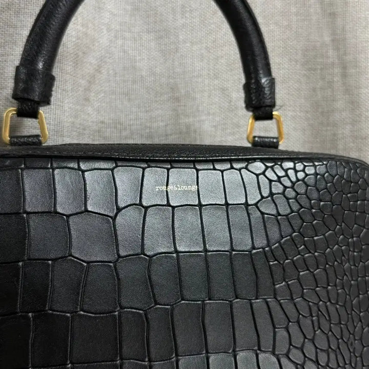 [BUNJANG] Rouge&amp;Lounge Croc Embossed Leather Tote Crossbody Bag / 한섬 루즈앤라운지 크로커 엠보 소가죽 토트 크로스백