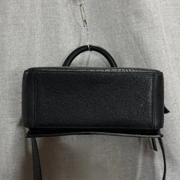 [BUNJANG] Rouge&amp;Lounge Croc Embossed Leather Tote Crossbody Bag / 한섬 루즈앤라운지 크로커 엠보 소가죽 토트 크로스백