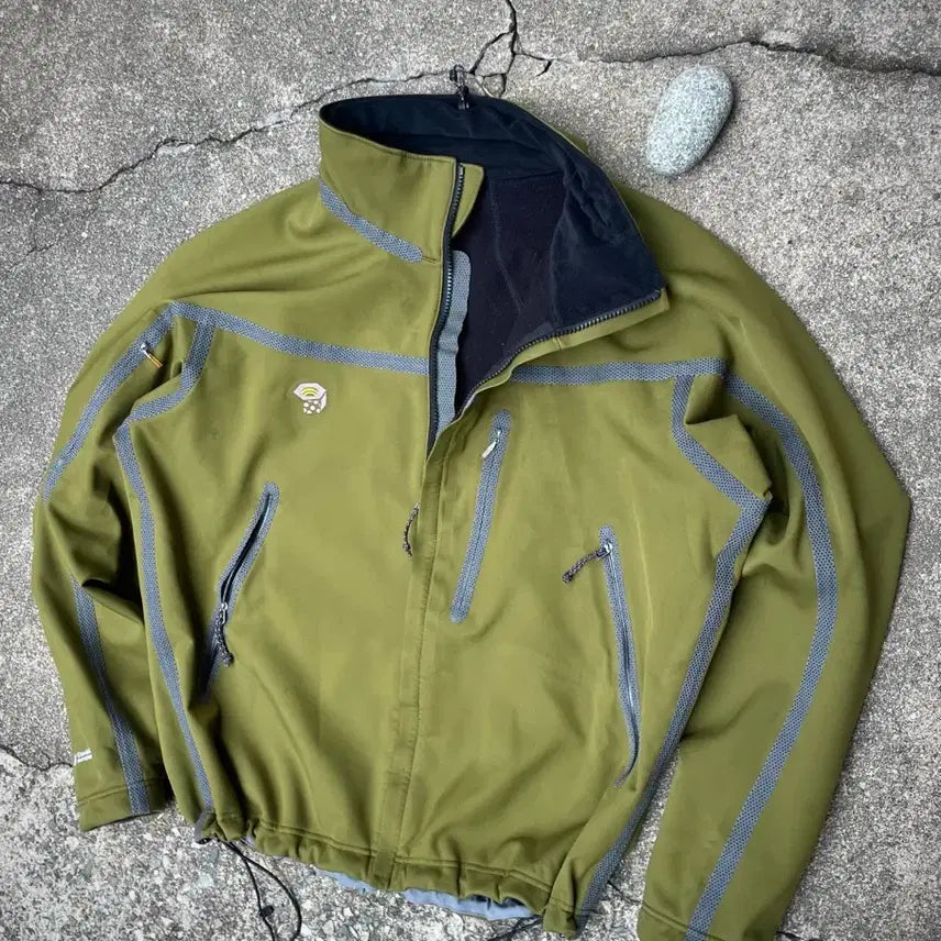 [BUNJANG] Mountain Hardwear Conduit Jacket / 2000s Mountainhardwear conduit  jacket