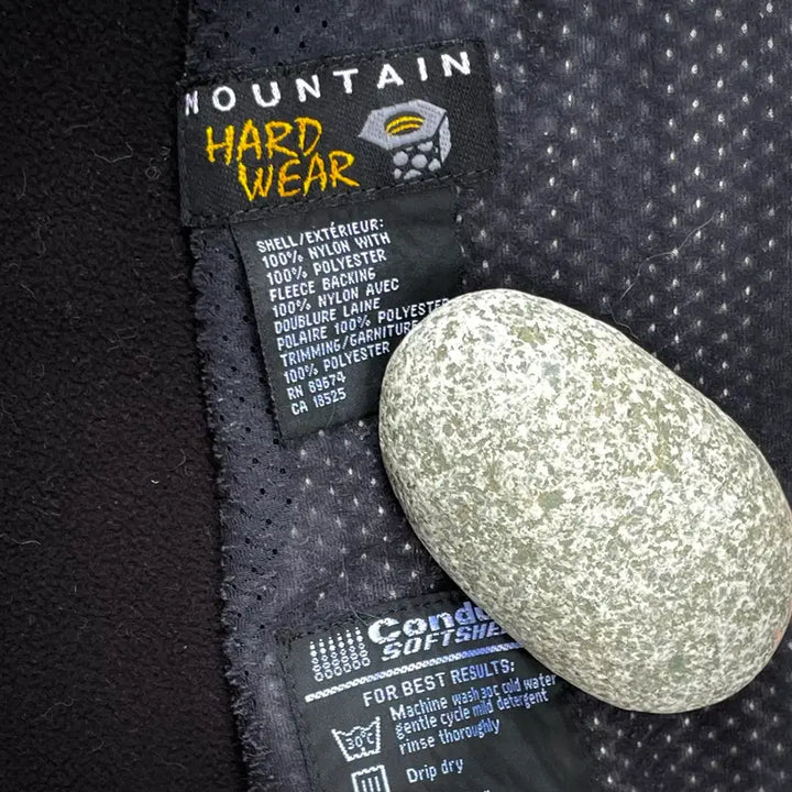 [BUNJANG] Mountain Hardwear Conduit Jacket / 2000s Mountainhardwear conduit  jacket