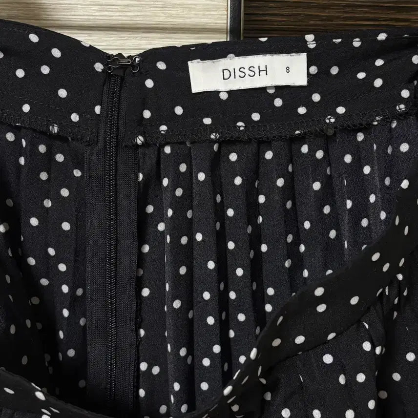 [BUNJANG] DISSH Dot Pleated Skirt Size 8 / DISSH 도트 플리츠 스커트 8