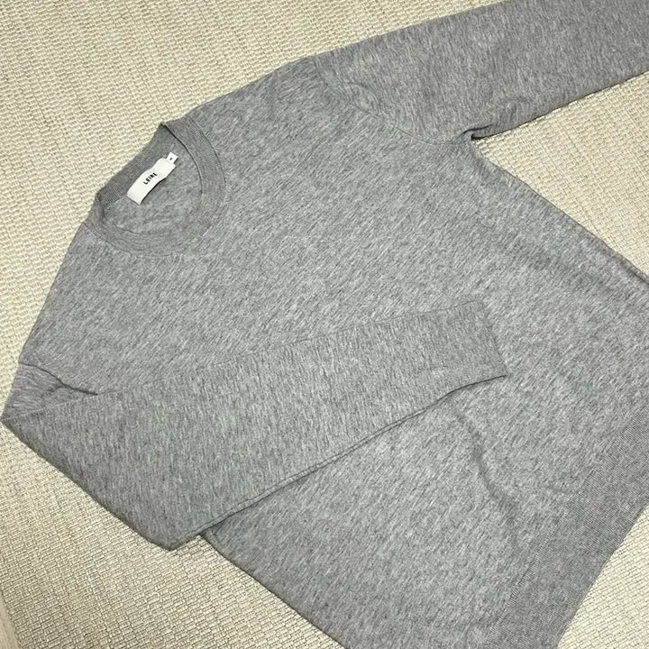 [BUNJANG] LeHar Everyday Crewneck Knit Gray M / 르아르 에브리데이 크루넥 니트 그레이 M