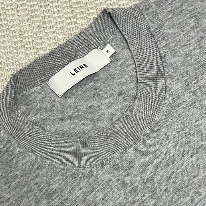 [BUNJANG] LeHar Everyday Crewneck Knit Gray M / 르아르 에브리데이 크루넥 니트 그레이 M
