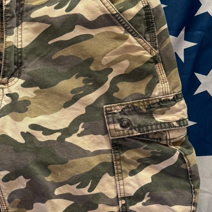 [BUNJANG] Carhartt Carpenter Camo Military Work Shorts / [Carhartt] 칼하트 카펜터 카모 밀리터리 워크팬츠 반바지 c-14