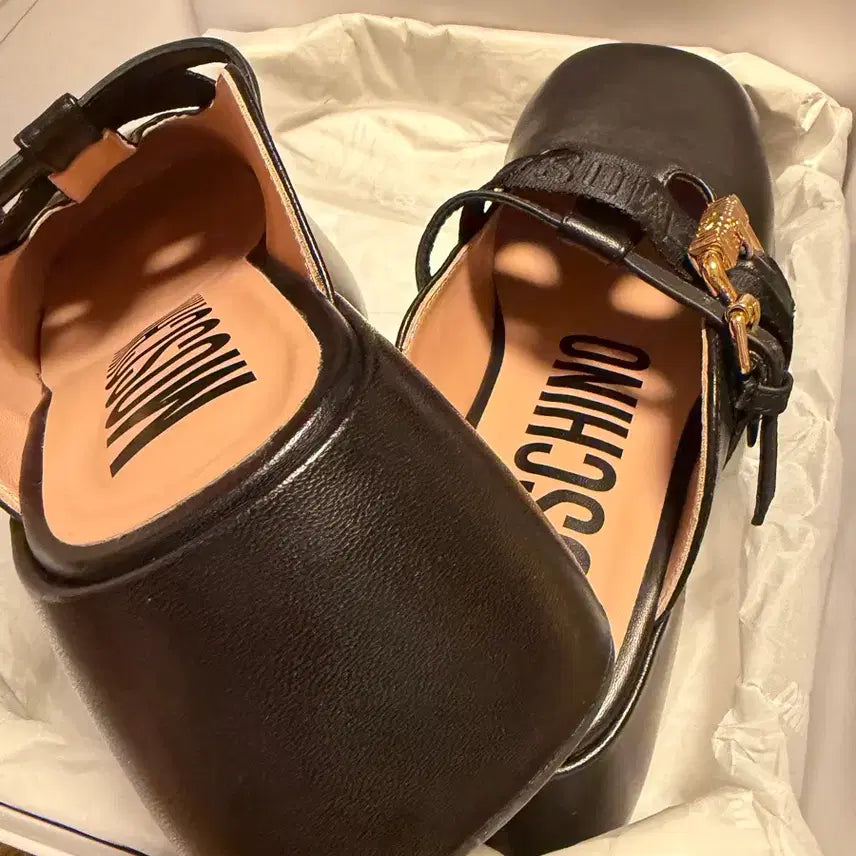 [BUNJANG] Moschino Leather Buckle Strap Mule Slippers / 모스키노 슬리퍼뮬