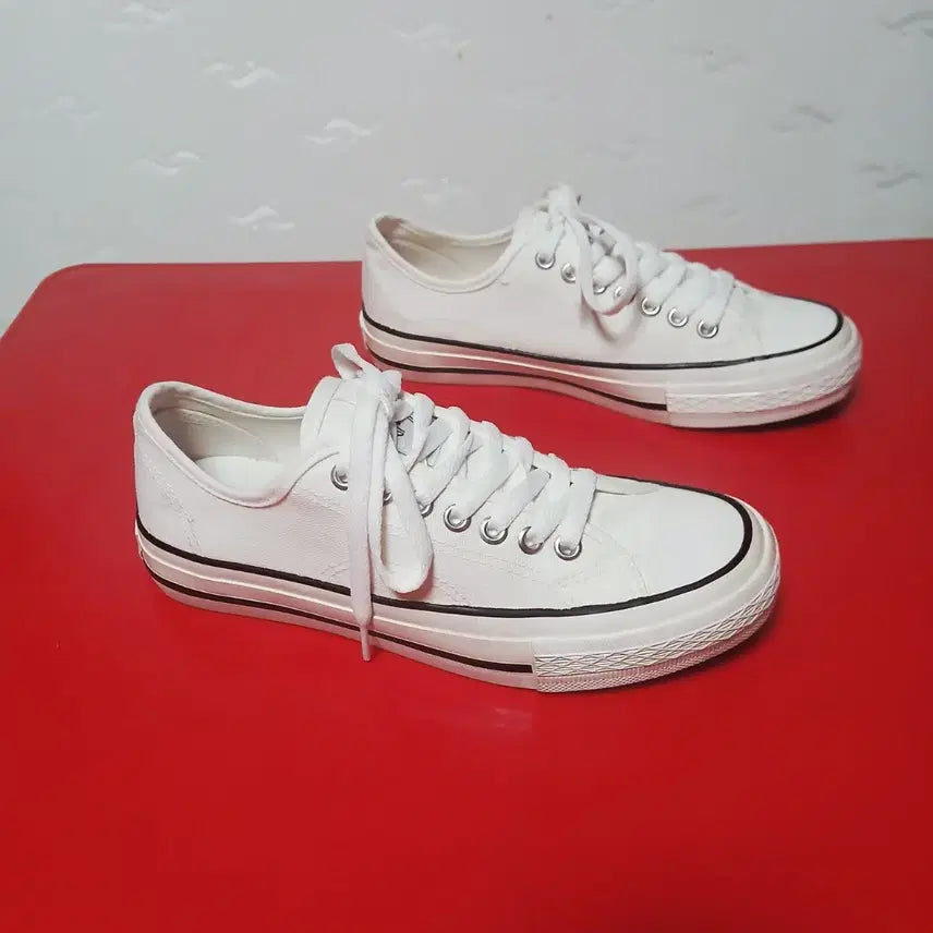[SOLD OUT] (4)슈펜 스니커스 240mm