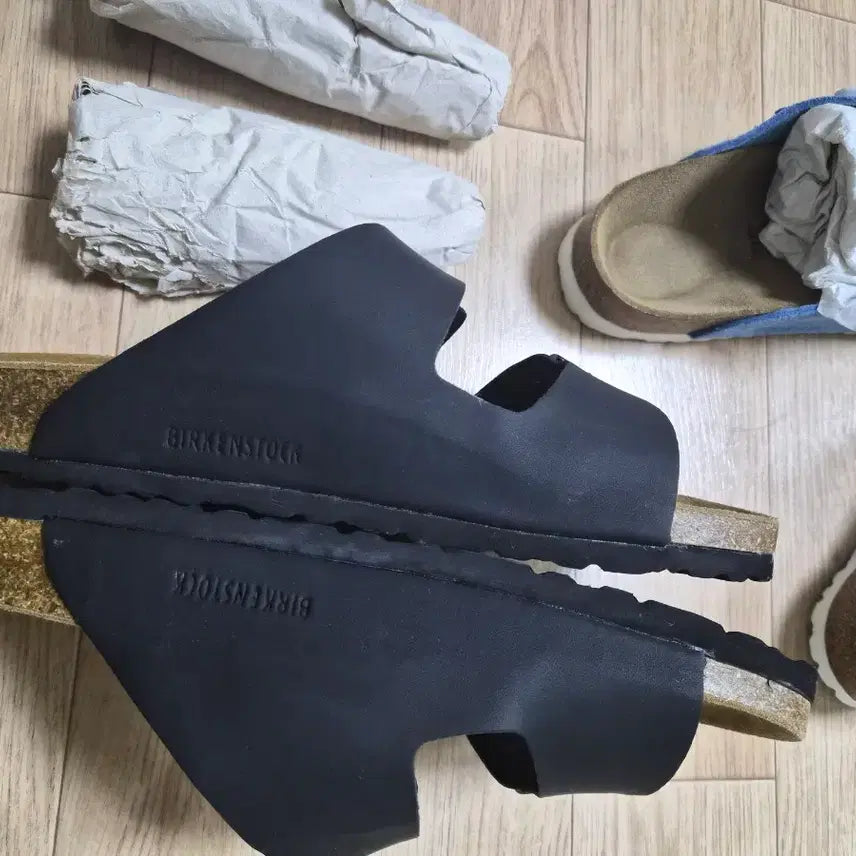 [BUNJANG] Birkenstock Arizona Black Sandals / [새상품] 43 버켄스탁 아리조나 블랙 280 (네로우)