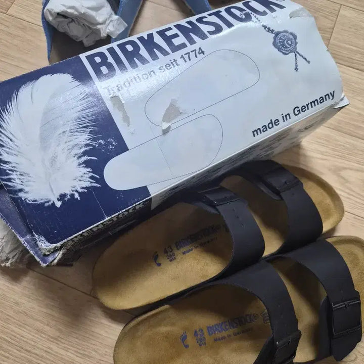 [BUNJANG] Birkenstock Arizona Black Sandals / [새상품] 43 버켄스탁 아리조나 블랙 280 (네로우)