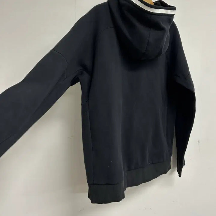 [SOLD OUT] 뉴발란스 후드집업 블랙 m