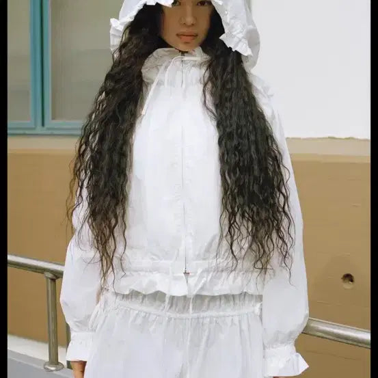 [SOLD OUT] 자라 프릴 지퍼 재킷 L