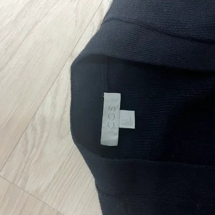 [BUNJANG] COS Cardigan (Navy) - Men&